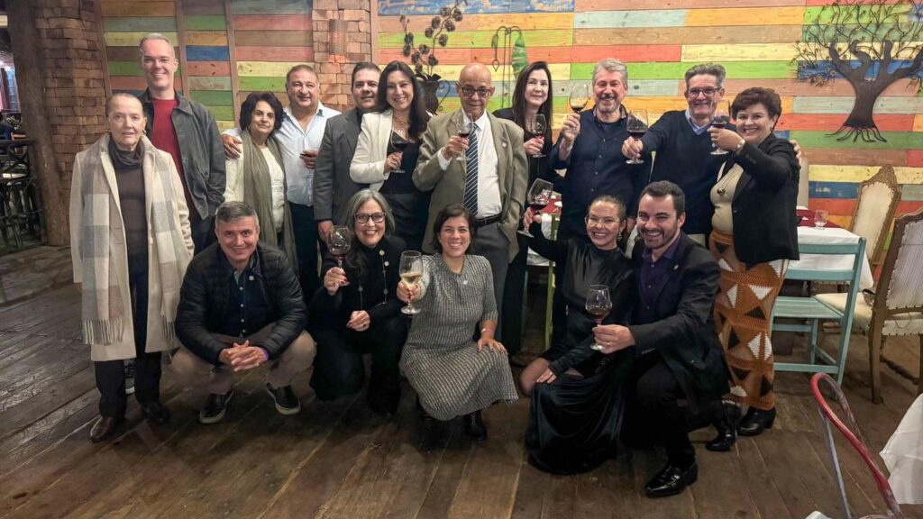 PHOTO-2025-05-06-13-53-28