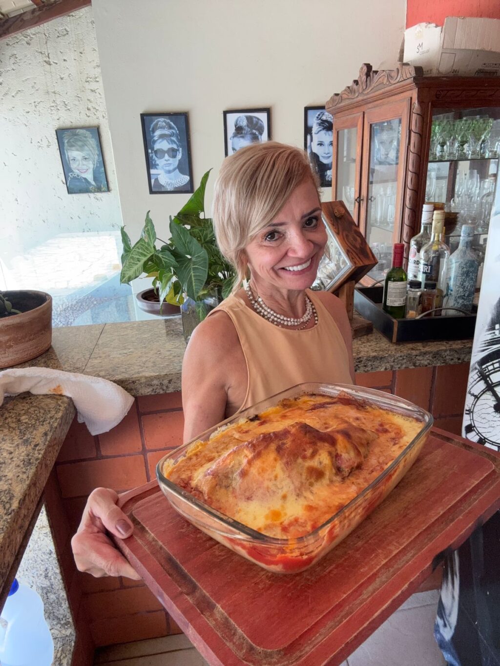 Parmegiana com Purê  Cremoso Gratinado